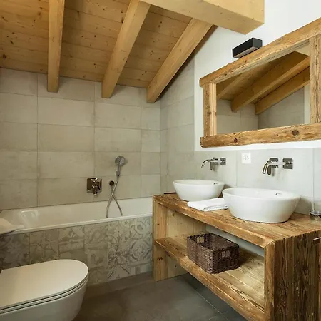 Grand Roi Chalet *